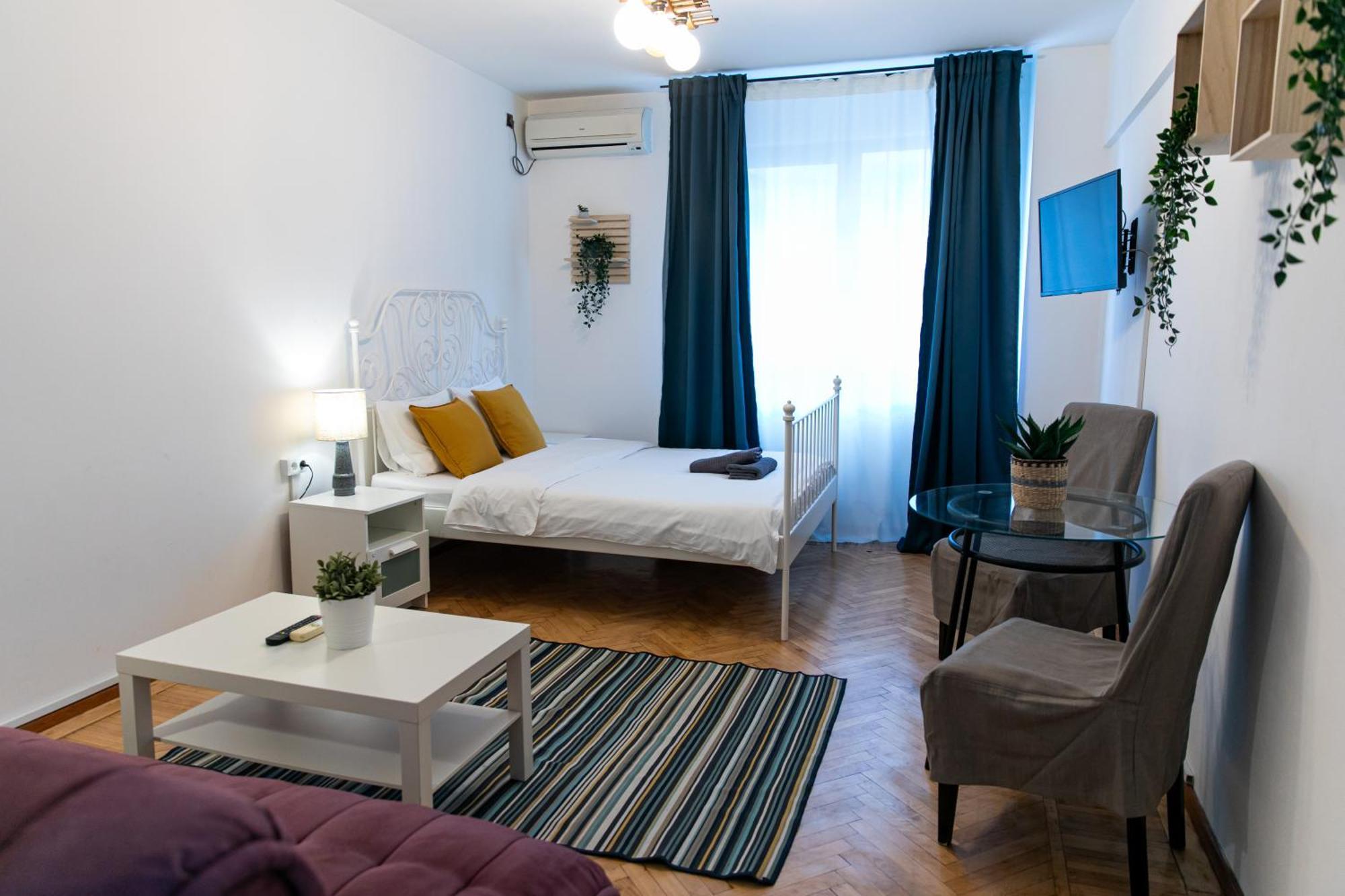 Apartment Color Regina Elisabeta 23 Bucharest